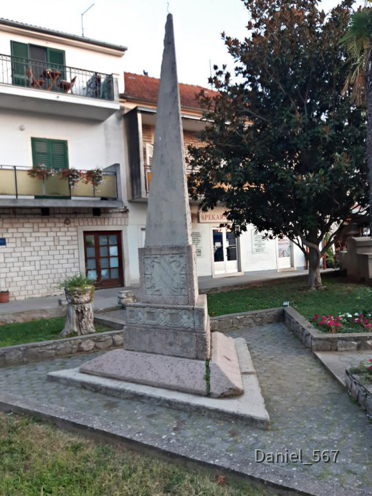 30_Pirovac