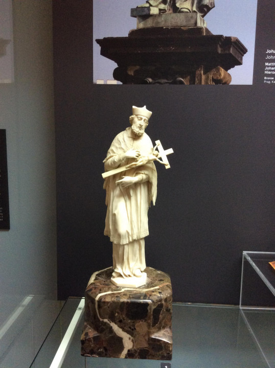 Salzburg Dommuseum < Nepomuk
