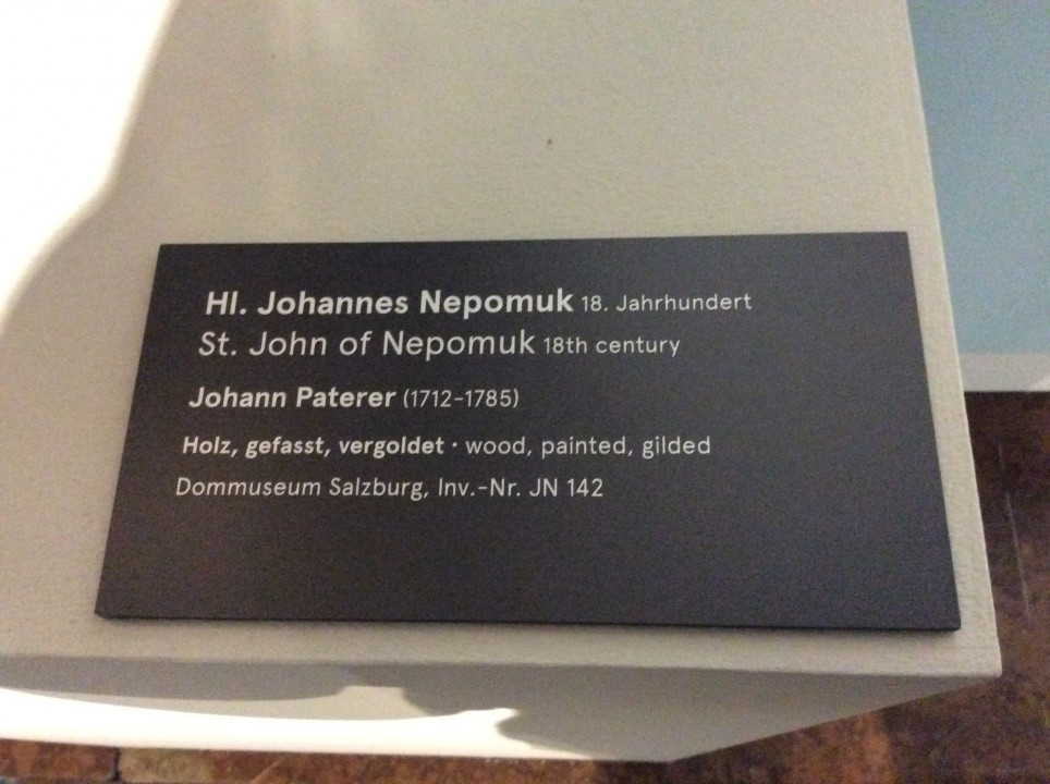 Salzburg Dommuseum < Nepomuk