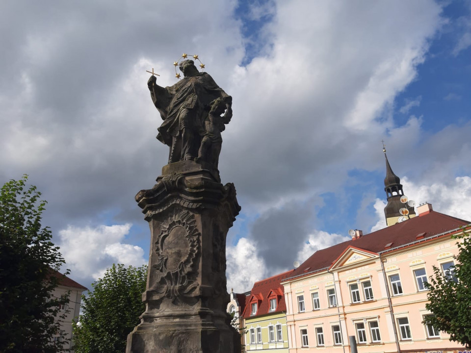 Chřibská < Nepomuk