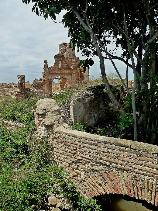 Belchite 01