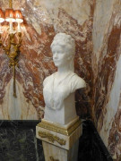 Wien, Hotel Sacher, Marmorsaal, Elisabethbüste4