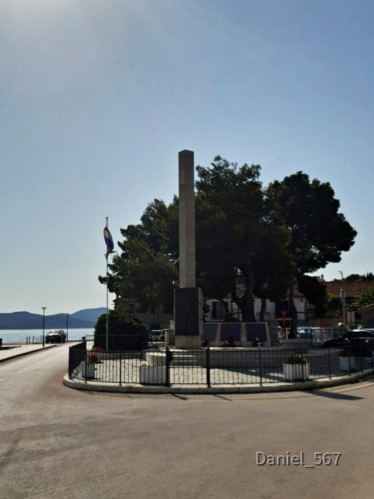 05_Tisno