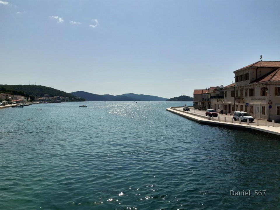 19_Tisno