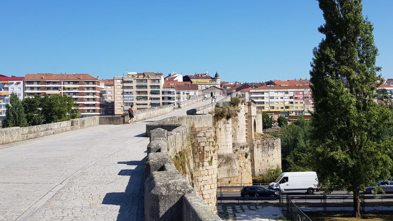 Ourense  08