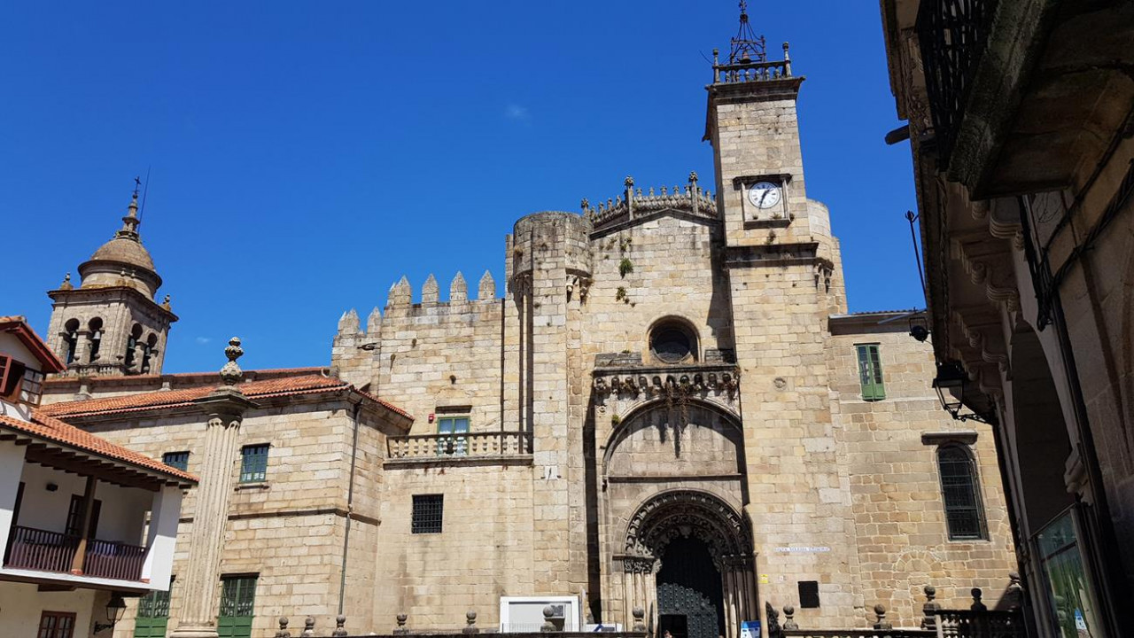 Ourense  21