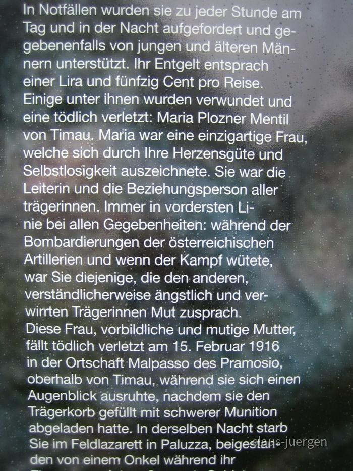 Timau Denkmal Trägerinnen