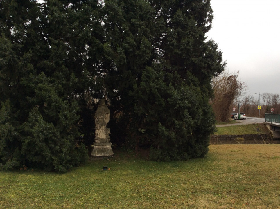 Moosbrunn < Nepomuk