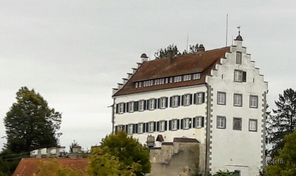 D - 1720 > Historisches Gebäude