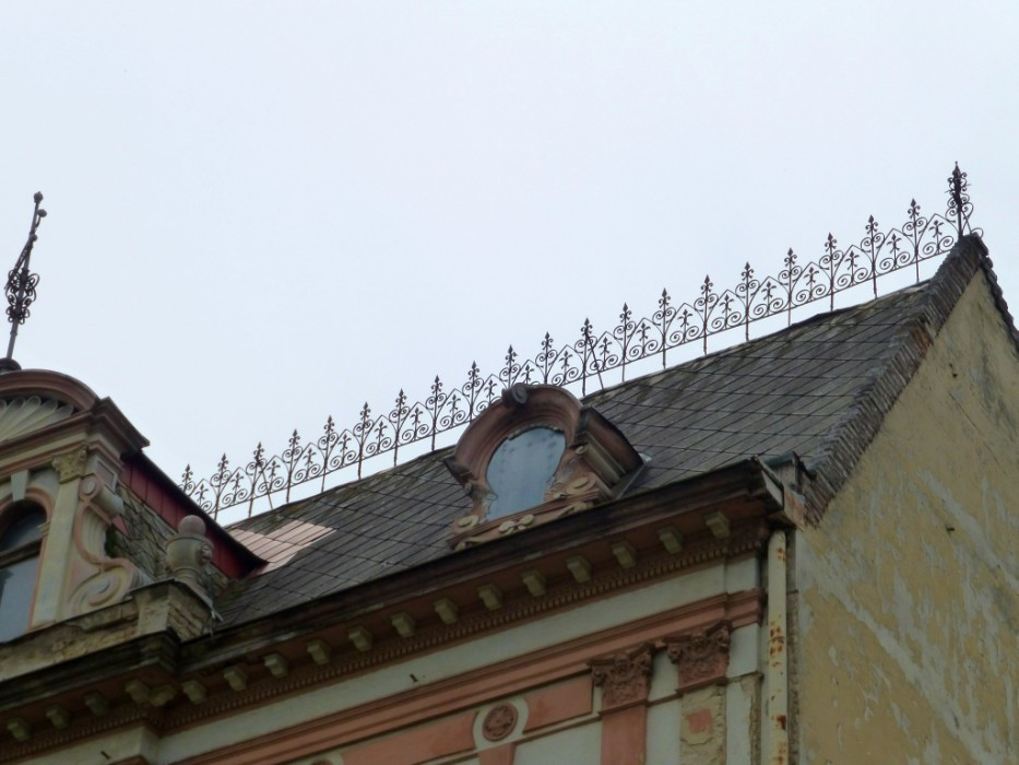 Debrecen > Dachverzierung