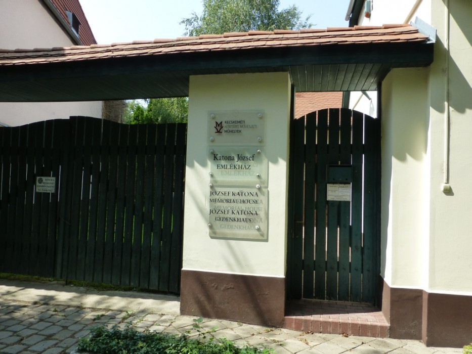Kecskemét > Katona József-Museum > Eingang