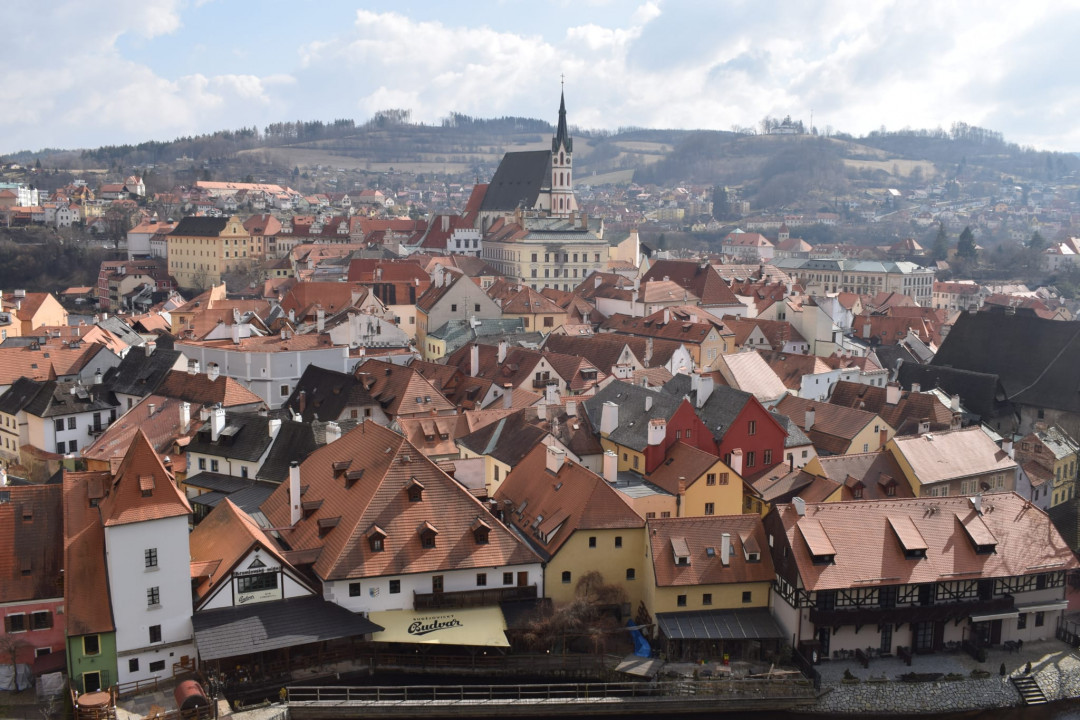 Český Krumlov < Nepomuk