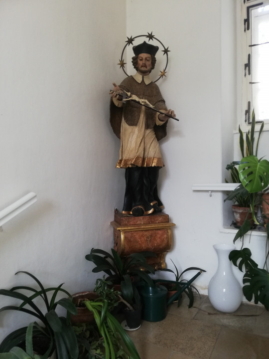 1230 Wien Hofmannsthal Schlössl <Nepomuk