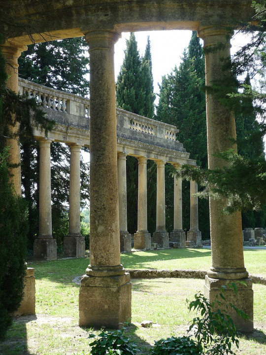 Chateau du Baron de Castille 1