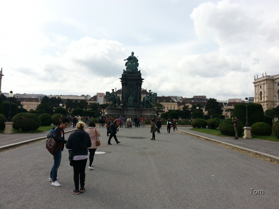 maria theresien platz