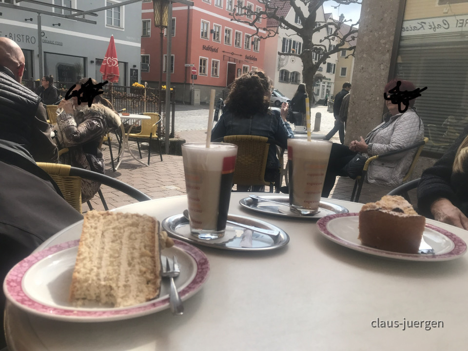 C0DCAA09-0FC7-4E88-B6DF-C5C17712F7B8