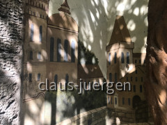 A6D5A396-5C77-45F9-81C8-0A5E0DA1BADA