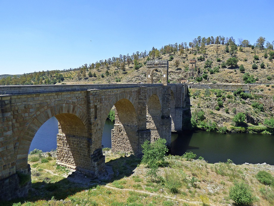 Puente Romano in Alcántara