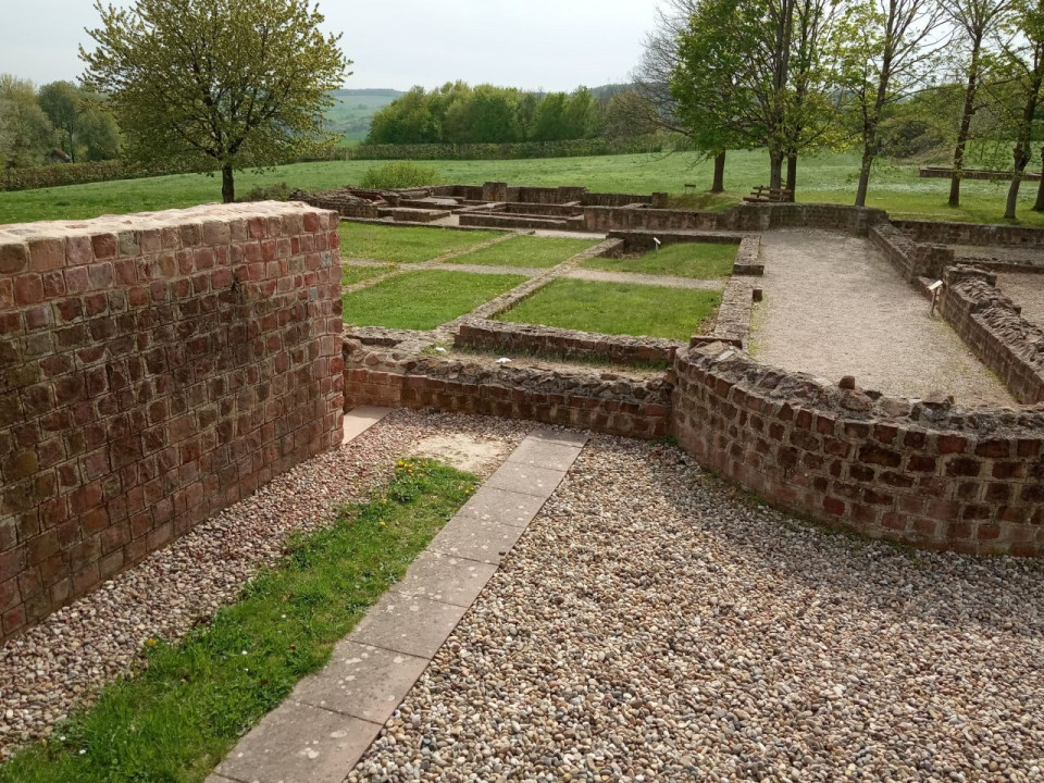 Villa Haselburg Fundamente Wohntrakt4