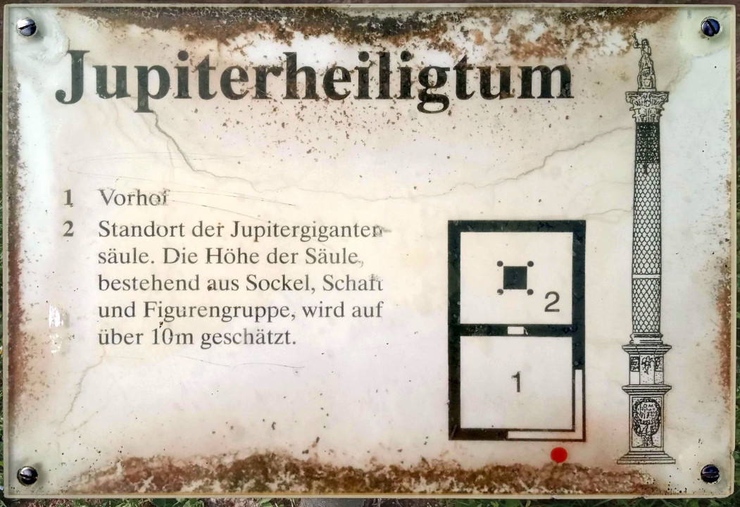 Villa Haselburg Jupiterheiligtum Schild