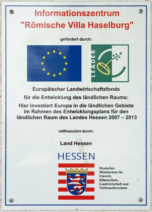 Villa Haselburg Museumsgebäude Schild1