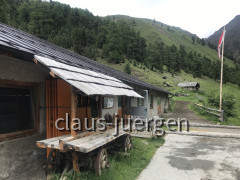 5342C392-D3D8-4C3D-BDAF-0578D18FE250