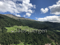 F7E07215-69BE-455C-8DFE-BD7D6FAF3A46