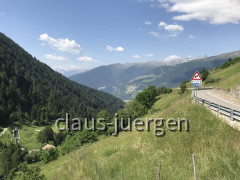 96D31FD7-3208-4C27-8DE2-B81537DCD443