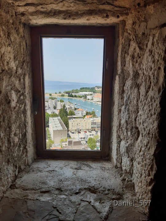12_Omis