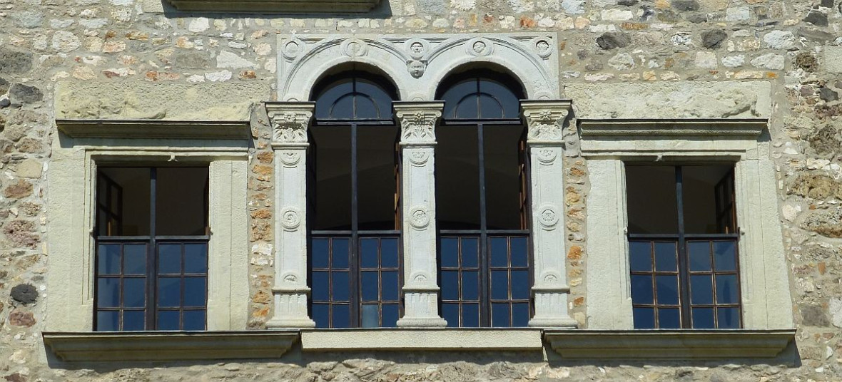 Sárospatak > roter Turm > Fenster
