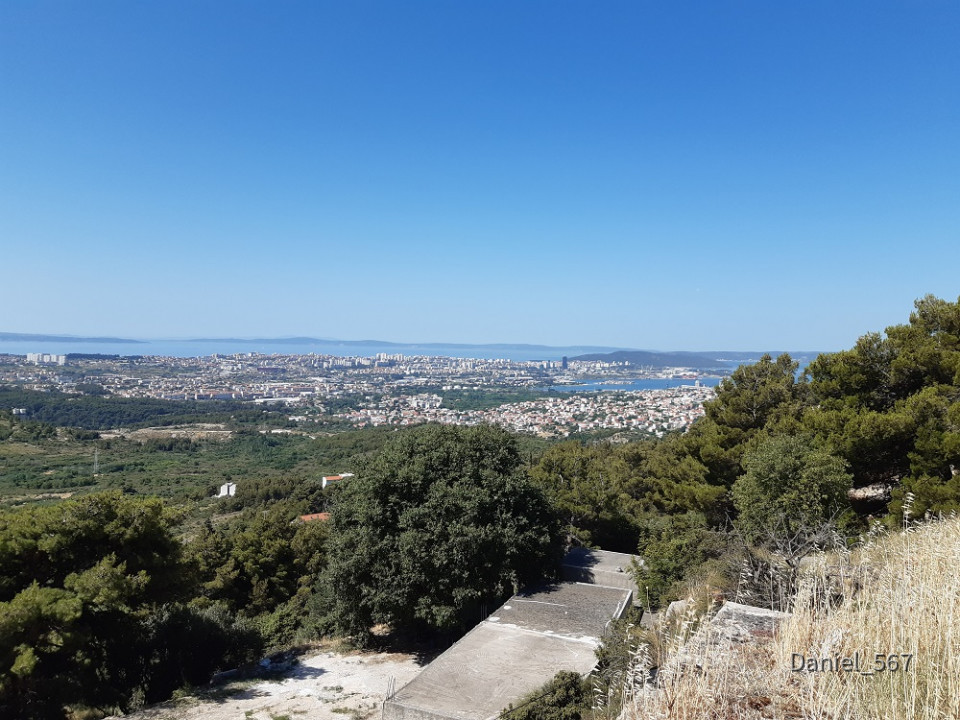 43_Split