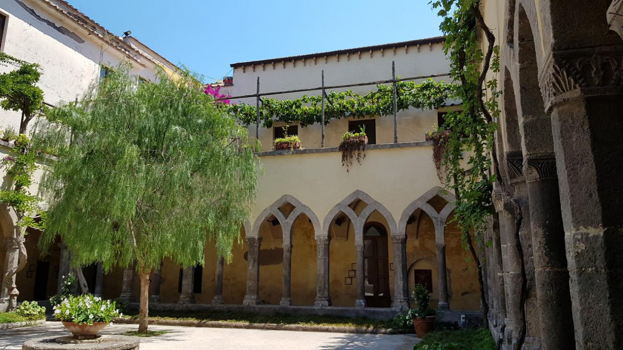 24 Sorrento