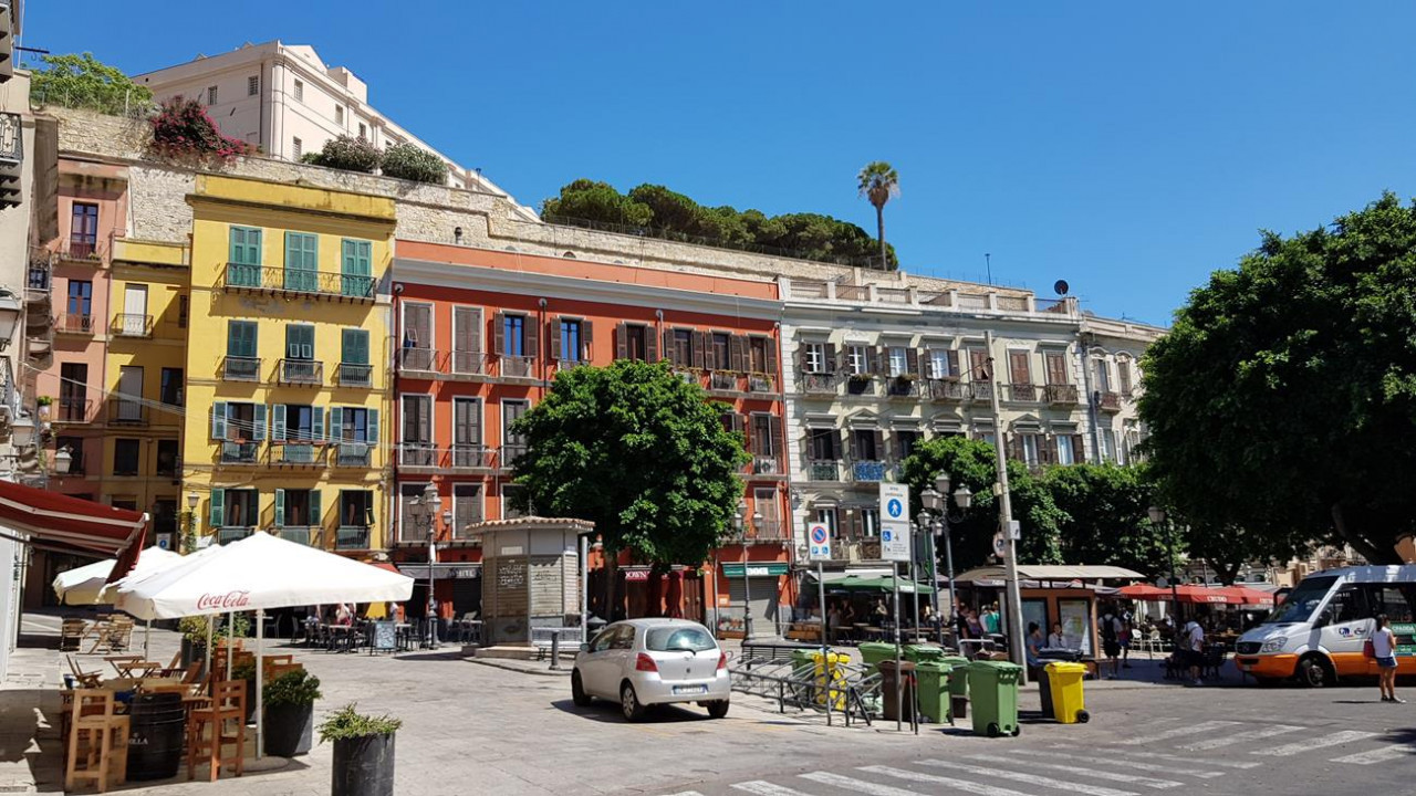 Cagliari 16