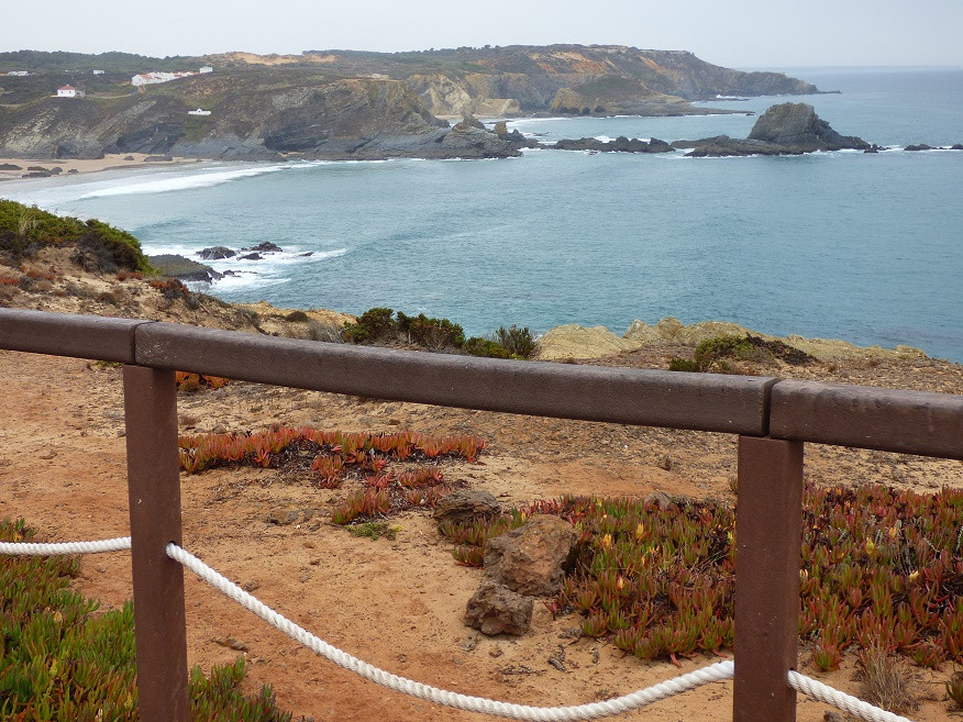 Zambujeira do Mar im Nieselregen