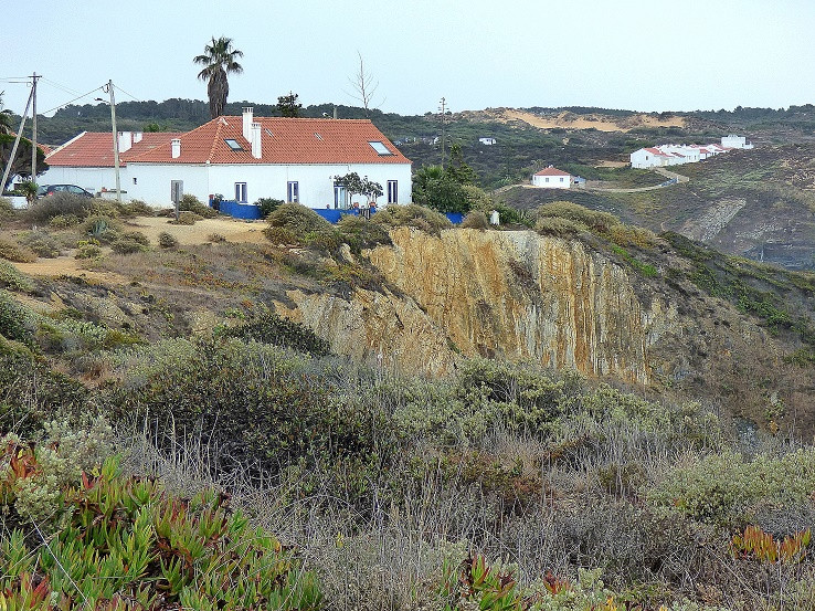 Zambujeira do Mar im Nieselregen