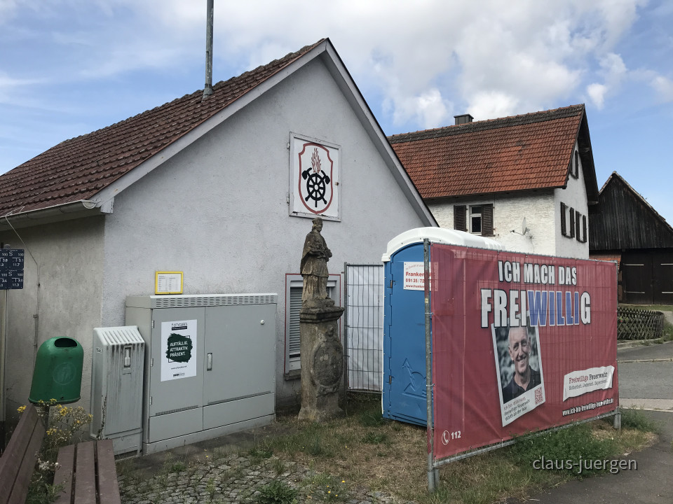 D3EC2220-0065-4FF1-8E73-8096ED0C24F3