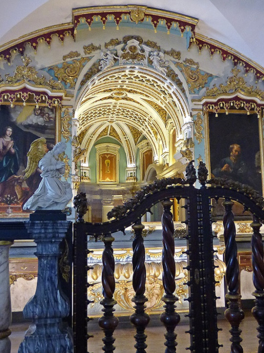 Évora