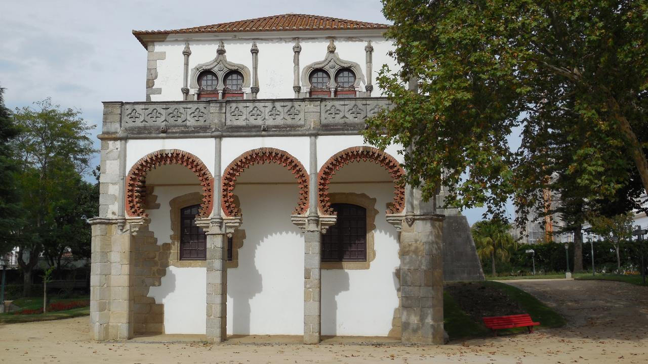 Évora 40