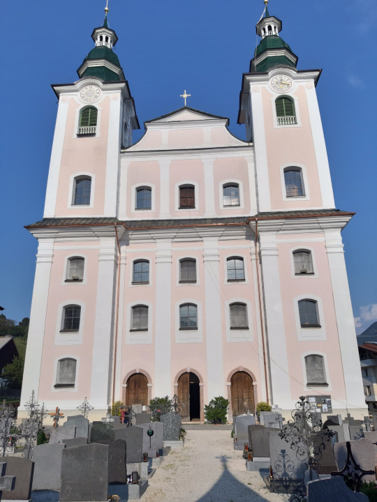 Brixen im Thale < Nepomuk