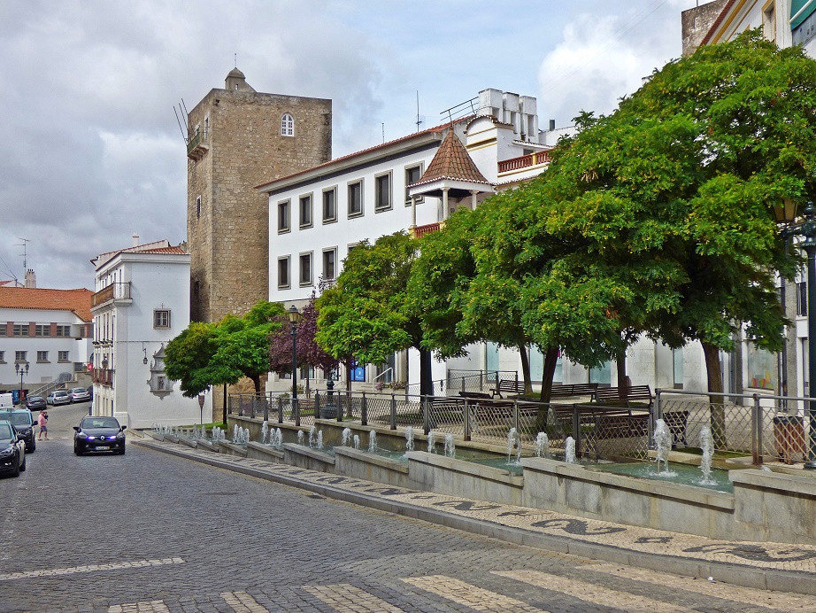 Turm Torre Nova