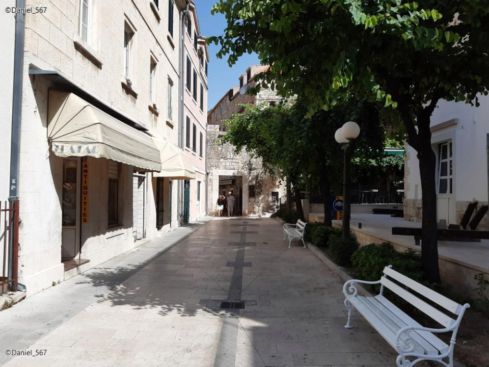 01_Omis