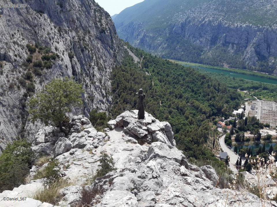 63_Omis