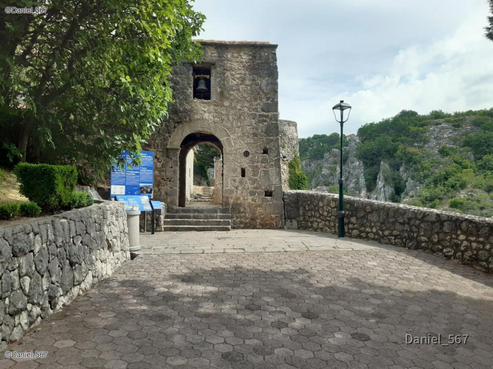 10_Imotski Topana