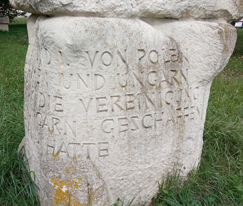 Drei Rusten Denkmal unten4