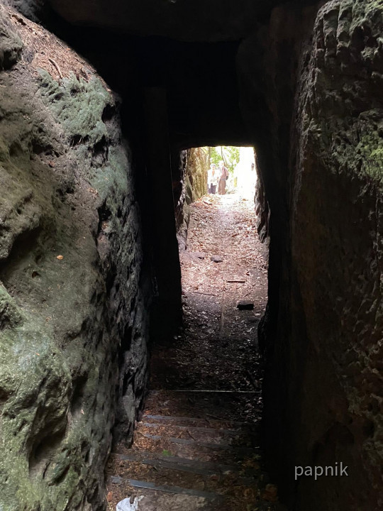 Tunnel
