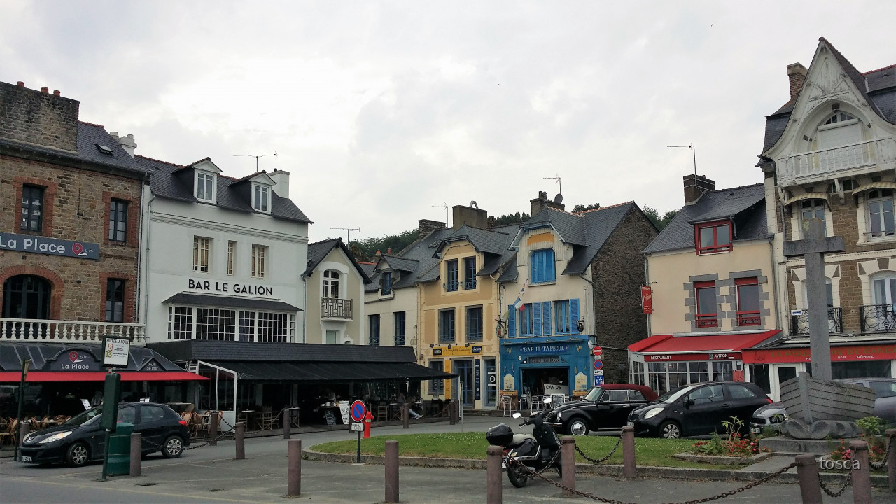 Cancale in der Bretagne mit den berühmten Austernbänken