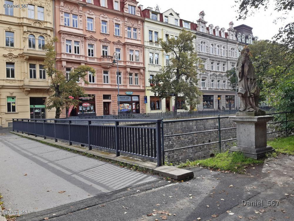 02_Nepomuk 1 Karlovy Vary