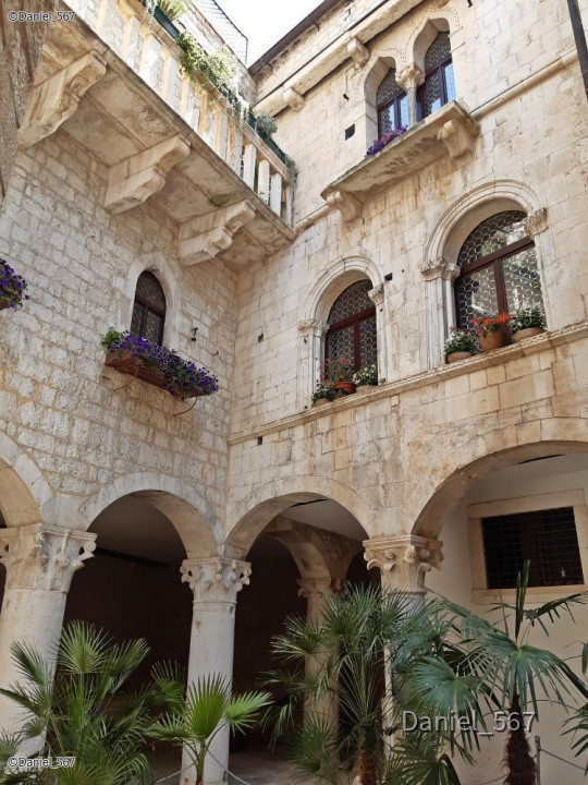 10_Trogir
