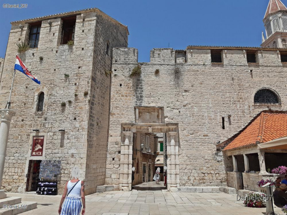 14_Trogir