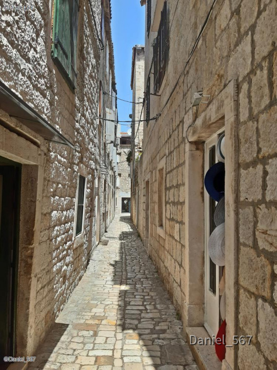 18_Trogir